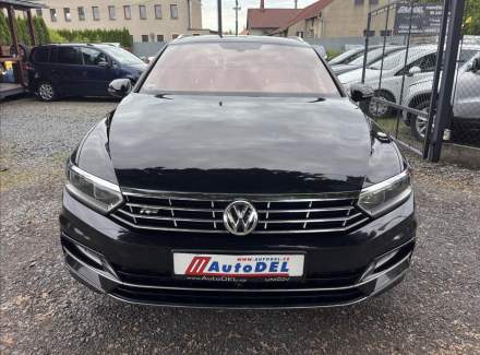 Volkswagen - Passat