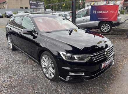 Volkswagen - Passat