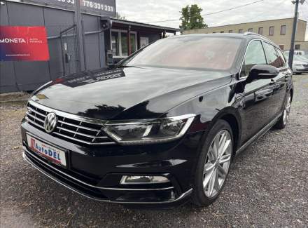 Volkswagen - Passat