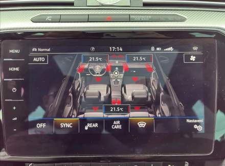 Volkswagen - Passat