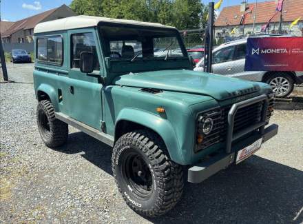 Land Rover - Defender