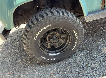 Land Rover - Defender