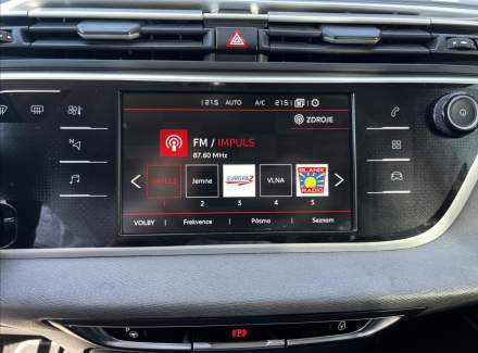 Citroën - C4