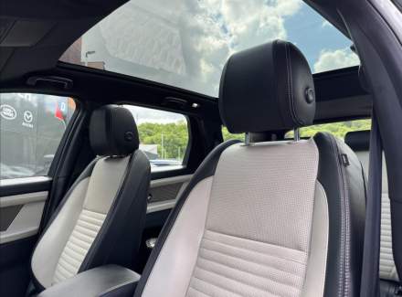 Land Rover - Discovery Sport
