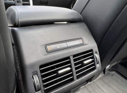 Land Rover - Discovery Sport