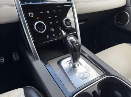 Land Rover - Discovery Sport
