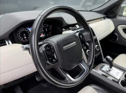 Land Rover - Discovery Sport
