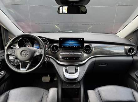 Mercedes-Benz - V-class