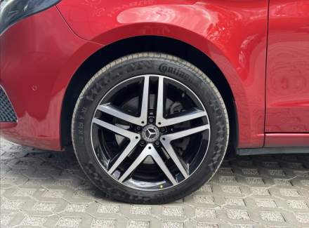 Mercedes-Benz - V-class