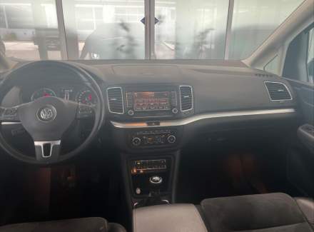 Volkswagen - Sharan