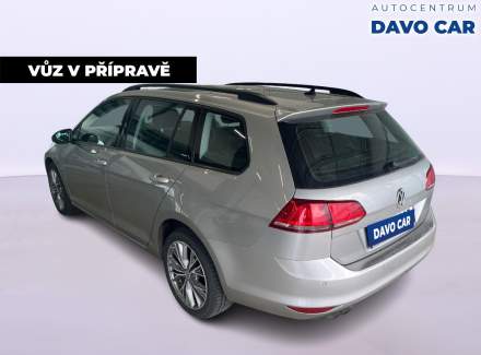 Volkswagen - Golf