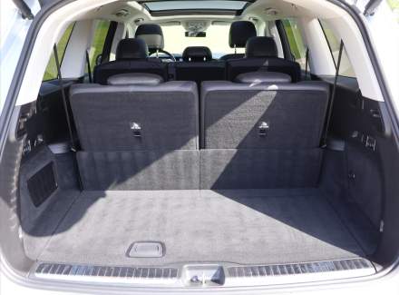 Mercedes-Benz - GLS