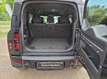 Land Rover - Defender