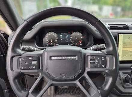 Land Rover - Defender
