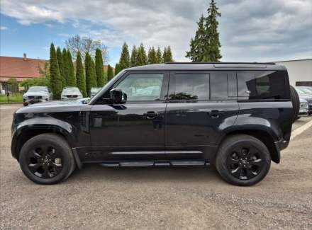 Land Rover - Defender