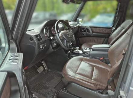 Mercedes-Benz - G-class
