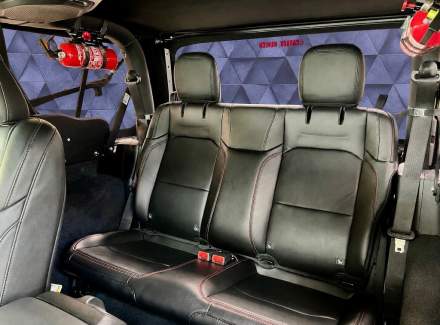 Jeep - Wrangler