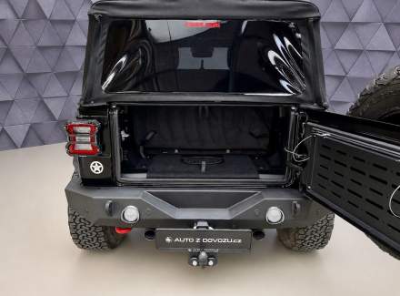 Jeep - Wrangler