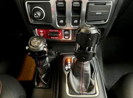 Jeep - Wrangler