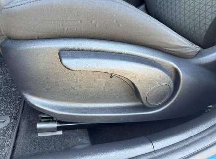 Kia - Cee'd