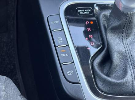 Kia - Cee'd