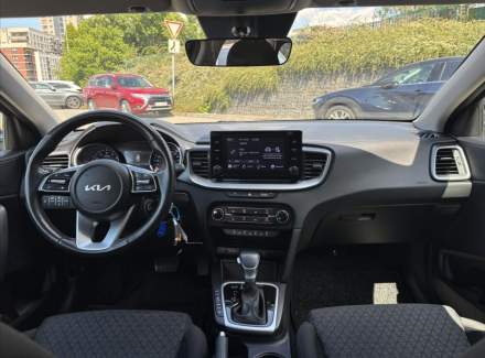 Kia - Cee'd