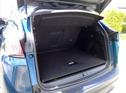 Peugeot - 3008