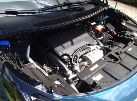 Peugeot - 3008