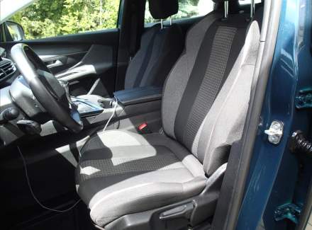 Peugeot - 3008