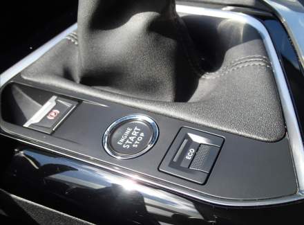 Peugeot - 3008