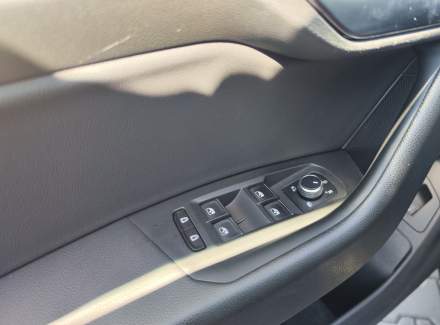 Volkswagen - Touareg