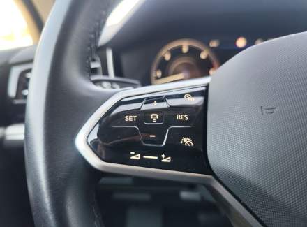 Volkswagen - Touareg