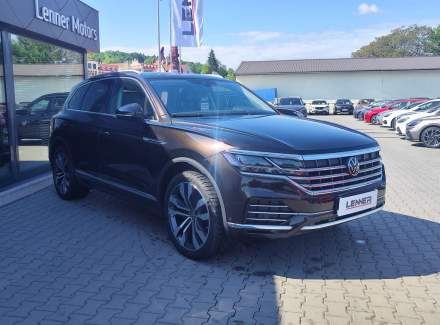 Volkswagen - Touareg