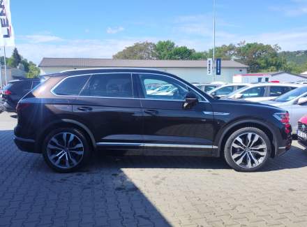 Volkswagen - Touareg