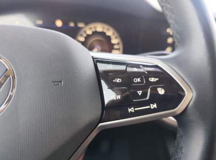 Volkswagen - Touareg