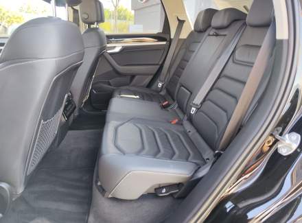Volkswagen - Touareg