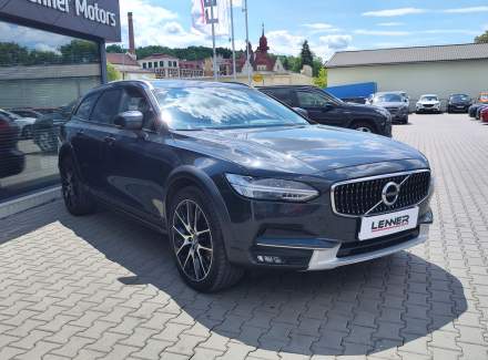 Volvo - V90