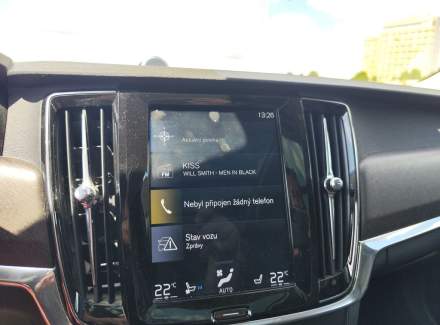 Volvo - V90
