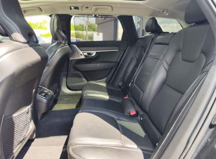 Volvo - V90