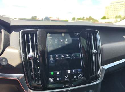Volvo - V90