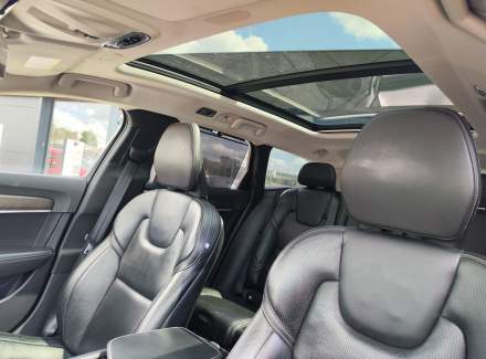 Volvo - V90