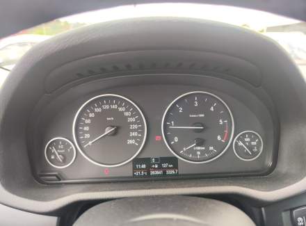 BMW - X3