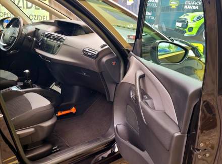 Citroën - C4