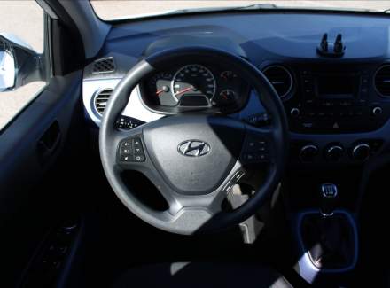 Hyundai - i10