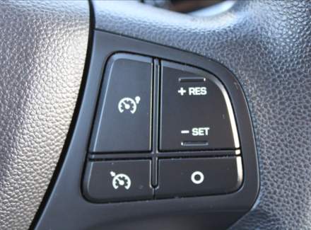 Hyundai - i10