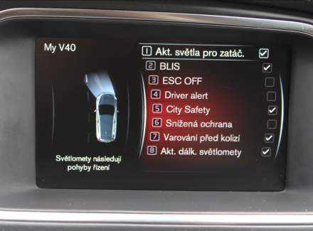 Volvo - V40