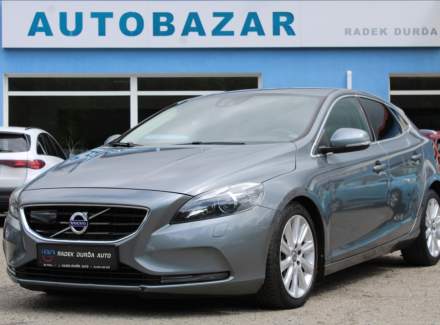 Volvo - V40