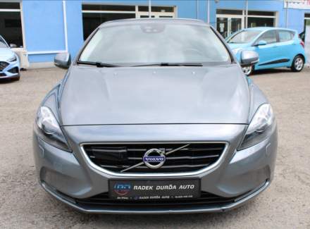 Volvo - V40