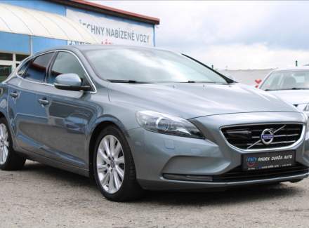 Volvo - V40