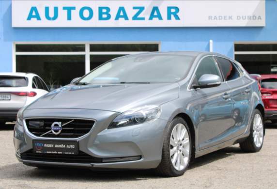 Volvo - V40